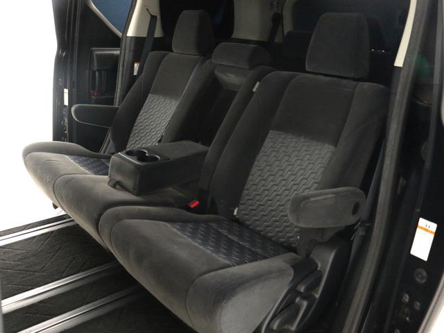 アルファード ２．５Ｓ　（禁煙車）（８人乗り）（フルフラットシート）（１０インチナビ）（後席モニター）（両側電動パワースライドドア）ＥＴＣ　フルセグ地デジＴＶ　Ｂｌｕｅｔｏｏｔｈ接続　カラーバックモニター　クリアランスソナー（18枚目）