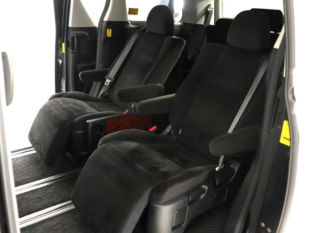 ヴェルファイア ２．４Ｚ　プラチナセレクションＩＩ　（特別仕様車）（フロントサイドカメラ）（カラーバックモニター）（ローダウン）（車検令和９年９月）パワーバックドア　両側電動パワースライドドア　ビルドインＥＴＣ　ウッドコンビハンドル　クリアランスソナー（17枚目）