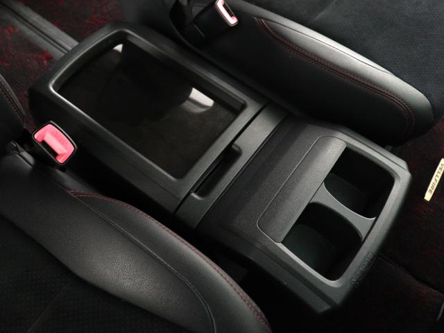 ヴェルファイア ２．４Ｚ　ゴールデンアイズ　（禁煙車）（プレミアムサウンド）（リアエンターシステム）（特別仕様車）（ハーフレザー）クルコン　パワーバックドア　両側電動スライドドア　ＥＴＣ　フルセグ　Ｂｌｕｅｔｏｏｔｈ　バックカメラ　コンセント付（22枚目）