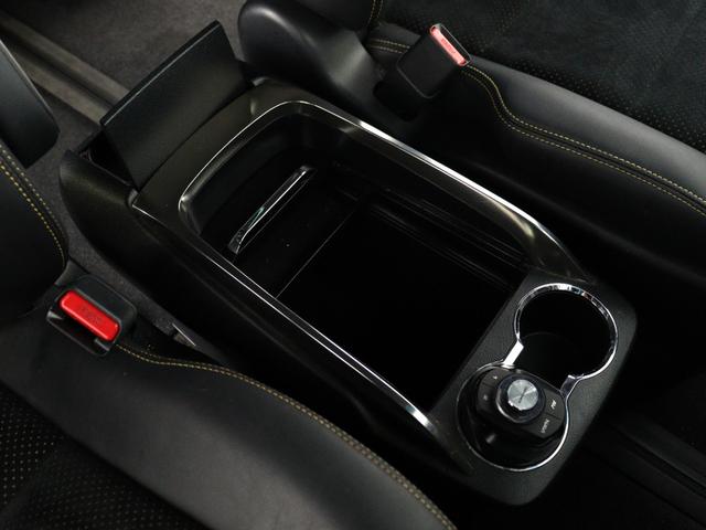 ヴェルファイア ２．５Ｚ　Ａエディション　ゴールデンアイズ　（禁煙車）（１０インチナビ）（後席モニター）（特別仕様車）（ハーフレザーシート）クルコン　パワーバックドア両側　電動スライドドア　ＥＴＣ　フルセグＴＶ　Ｂｌｕｅｔｏｏｔｈ接続　バックカメラ　オットマン（22枚目）