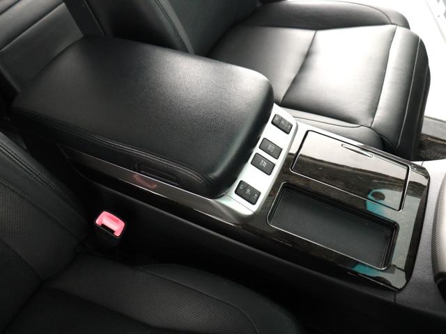アルファードハイブリッド ＳＲ　Ｃパッケージ　（禁煙車）（サンルーフ）（プレミアムサウンド）（黒革電動シート）（リアエンターシステム）シートメモリー＆ヒーター　パワーバックドア　両側電動スライドドア　ＥＴＣ　フルセグＴＶ　バックカメラ　クルコン（24枚目）