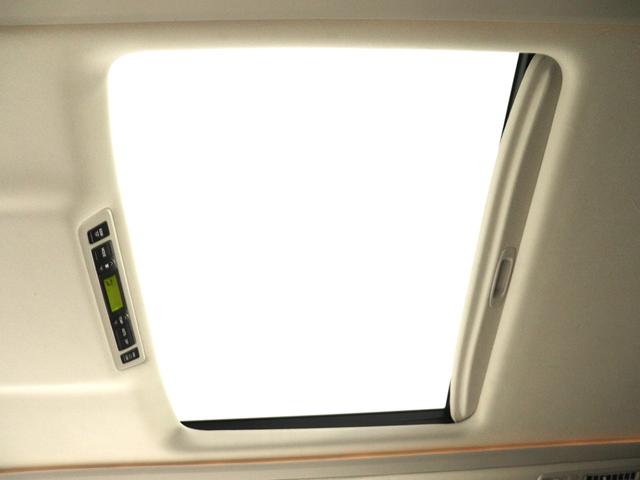 ヴェルファイア 2.4Z ゴールデンアイズ (禁煙車)(サンルーフ)(ALPINE製8インチナビ)(特別仕様車)(ハーフレザーシート)クルコン パワーバックドア 両側電動スライドドア ETC フルセグTV Bluetooth バックカメラ(28枚目)