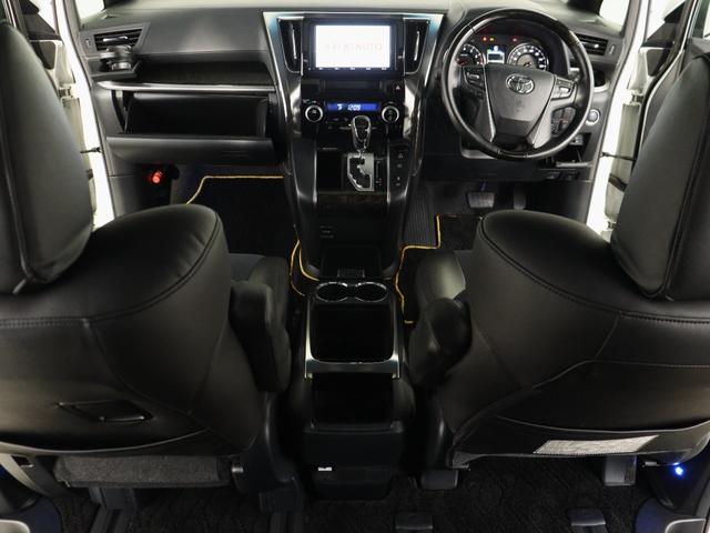 ヴェルファイア ２．５Ｚ　Ａエディション　ゴールデンアイズ　（禁煙車）（ワンオーナー）（サンルーフ）（純正９インチナビ）（黒革調シートカバー）（特別仕様車）１００Ｖコンセント付　パワーバックドア　両側電動ドア　ＥＴＣ　フルセグＴＶ　Ｂｌｕｅｔｏｏｔｈ　クルコン（26枚目）