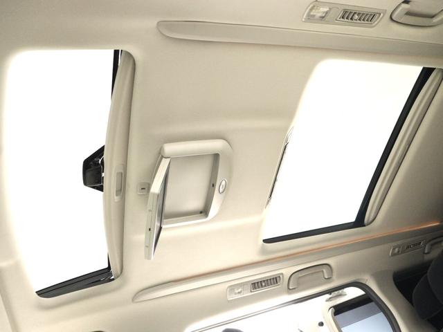 アルファード ３５０Ｓ　Ｃパッケージ　（禁煙車）（サンルーフ）（Ｂｌｕｅｔｏｏｔｈ対応ナビ））（後席モニター）（車高調）（電動シート）（シートメモリー）（パワーバックドア）クルコン　スマートキー　プッシュスタート　バックカメラ　ＥＴＣ（2枚目）