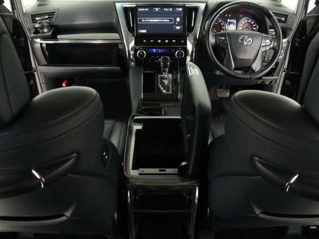 ヴェルファイア ２．５Ｚ　Ｇエディション　（黒革電動シート）（純正１０インチナビ）（後席モニター）（プリクラッシュ／ＬＴＡ／レーダークルーズ）Ｂｌｕｅｔｏｏｔｈ　パワーバックドア　両側電動スライドドア　クリアランスソナー　フルフラット　ＥＴＣ（28枚目）