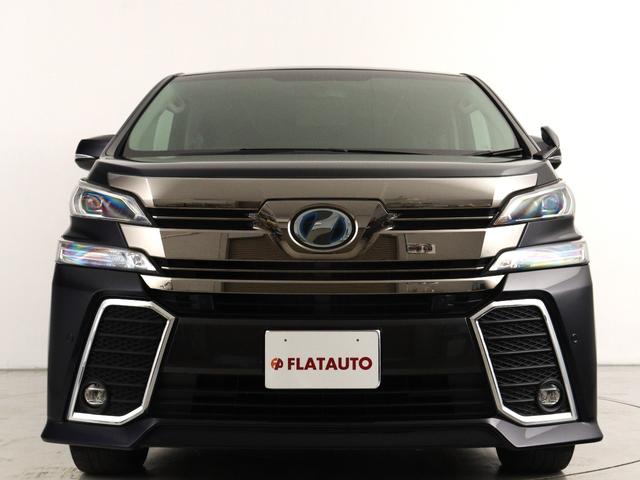 ヴェルファイアハイブリッド ＺＲ　（禁煙車）（純正９インチナビ）（ハーフレザーシート）（後席モニター）（Ｂｌｕｅｔｏｏｔｈ接続）（プリクラッシュ）（レーダークルーズ）両側電動スライドドア　シートメモリー　クリアランスソナー　オットマン（7枚目）