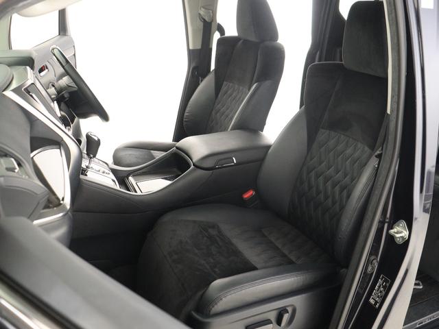 ヴェルファイアハイブリッド ＺＲ　（禁煙車）（純正９インチナビ）（ハーフレザーシート）（後席モニター）（Ｂｌｕｅｔｏｏｔｈ接続）（プリクラッシュ）（レーダークルーズ）両側電動スライドドア　シートメモリー　クリアランスソナー　オットマン（21枚目）