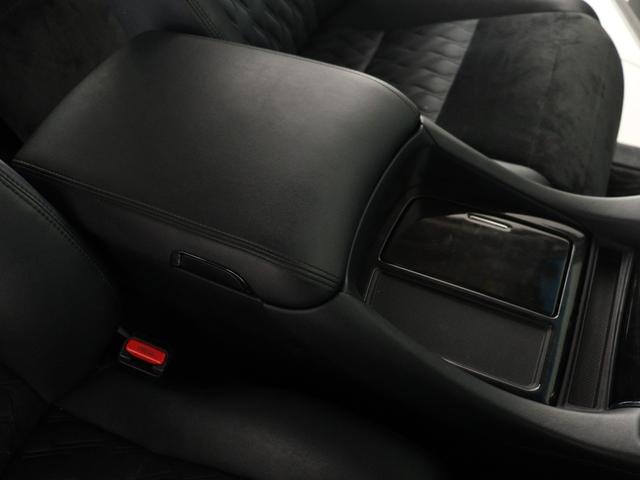 ヴェルファイアハイブリッド ＺＲ　（禁煙車）（純正９インチナビ）（ハーフレザーシート）（後席モニター）（Ｂｌｕｅｔｏｏｔｈ接続）（プリクラッシュ）（レーダークルーズ）両側電動スライドドア　シートメモリー　クリアランスソナー　オットマン（22枚目）