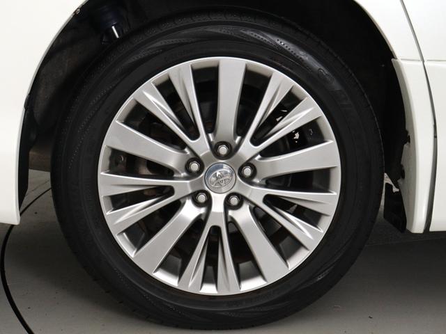 ヴェルファイア ２．４Ｚ　ゴールデンアイズ　（ＡＬＰＩＮＥ製９インチナビ）（後席モニター）（ハーフレザー）（特別仕様車）（クルコン）パワーバックドア　両側電動スライドドア　ＥＴＣ　フルセグＴＶ　Ｂｌｕｅｔｏｏｔｈ接続　バックカメラ　オットマン（11枚目）