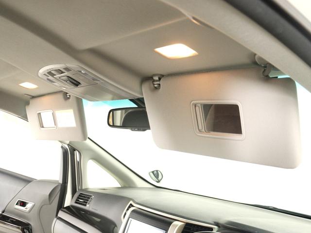 アルファード ２４０Ｓ　タイプゴールド　（禁煙）（８インチナビ）（大画面後席モニタ）（特別仕様車）（ハーフレザーシート）クルコン　パワーバックドア　両側電動スライドドア　フルセグ　ＥＴＣ　Ｂｌｕｅｔｏｏｔｈ　バックカメラ　クリアランスソナー（22枚目）