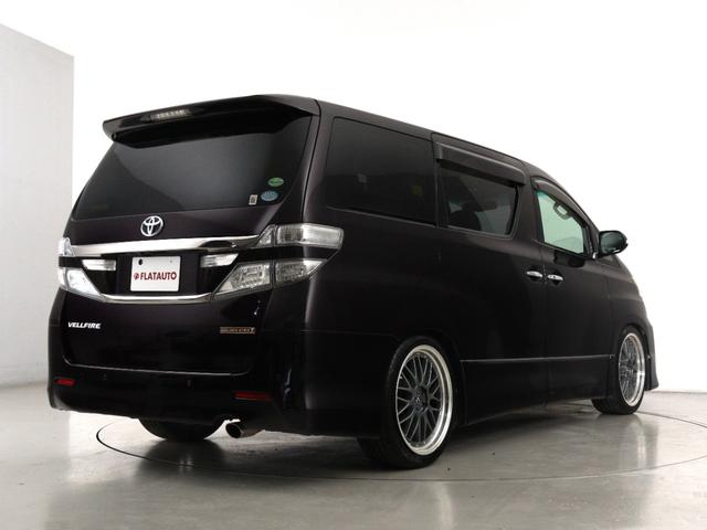 ヴェルファイア ２．４Ｚ　ゴールデンアイズＩＩ　（禁煙車）（サンルーフ）（ＡＬＰＩＮＥ９インチナビ）（後席モニター）（ローダウン＆２０インチカスタム）（点検記録簿８枚）（特別仕様車）フロントサイドカメラ　バックカメラ　両側電動ドア　パワーバックドア（11枚目）