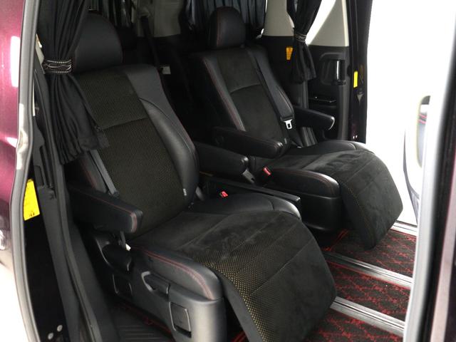 ヴェルファイア ２．４Ｚ　ゴールデンアイズＩＩ　（禁煙車）（サンルーフ）（ＡＬＰＩＮＥ９インチナビ）（後席モニター）（ローダウン＆２０インチカスタム）（点検記録簿８枚）（特別仕様車）フロントサイドカメラ　バックカメラ　両側電動ドア　パワーバックドア（16枚目）