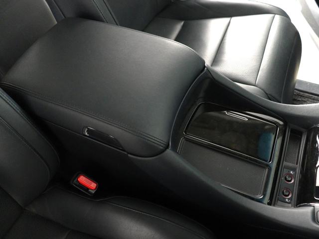 ヴェルファイア ３．５ＺＡ　Ｇエディション　（ＬＭ３５０仕様）（禁煙車）（サンルーフ）（黒革電動シート）（ＡＬＰＩＮＥ製１０インチナビ）（後席モニター）（３眼ＬＥＤヘッドライト）シートヒーター　フルセグ　両側電動ドア　パワーバックドア　クルコン（24枚目）