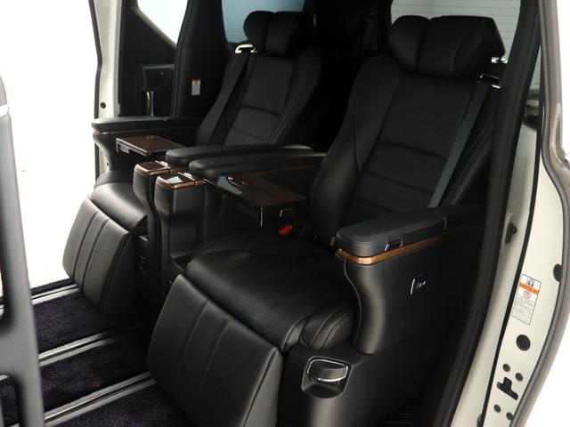 ヴェルファイア ３．５エグゼクティブラウンジ　（禁煙）（ワンオーナー）（ＪＢＬサウンド）（全周囲カメラ）（黒革電動エアシート）（リアエンターシステム）衝突軽減　レーダークルーズ　パワーバックドア　両側電動スライド　シートメモリー　フルセグ　ＥＴＣ（21枚目）