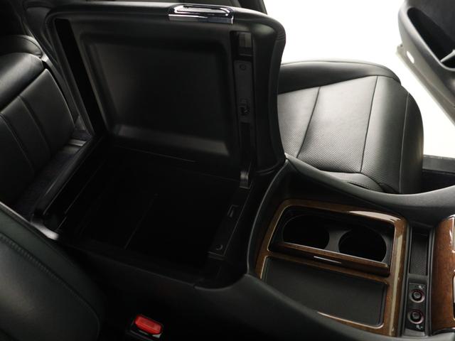 ヴェルファイア ３．５エグゼクティブラウンジ　（禁煙）（ワンオーナー）（ＪＢＬサウンド）（全周囲カメラ）（黒革電動エアシート）（リアエンターシステム）衝突軽減　レーダークルーズ　パワーバックドア　両側電動スライド　シートメモリー　フルセグ　ＥＴＣ（27枚目）