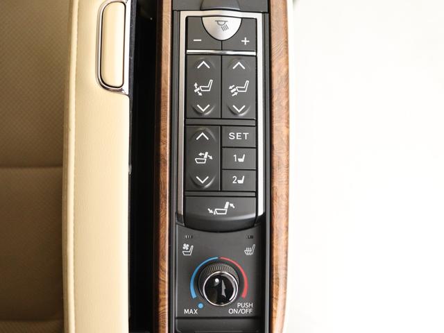 アルファードハイブリッド エグゼクティブラウンジ　（禁煙車）（ワンオーナー）（本革電動シート）（ＪＢＬサウンド）（プリクラッシュ／レーダークルーズ）（全周囲カメラ）（サンルーフ）パワーバックドア　両側電動スライド　シートヒーター＆メモリー　ＥＴＣ（23枚目）