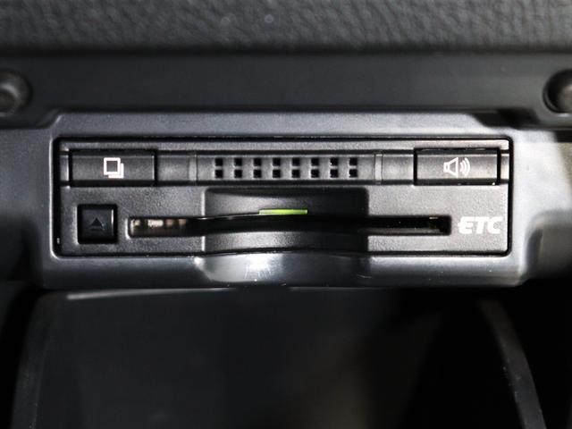 ヴェルファイア ２．４Ｚ　ゴールデンアイズＩＩ　（禁煙車）（特別仕様車）（純正９インチナビ）（後席モニター）（Ｂｌｕｅｔｏｏｔｈ接続）ハーフレザーシート　クルコン　両側電動スライド　クリアランスソナー　フルセグ　パワーバックドア　ＥＴＣ（30枚目）