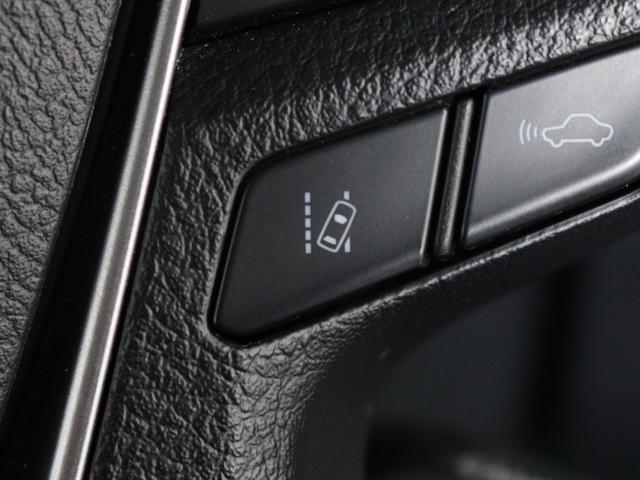 アルファード ２．５Ｓ　Ｃパッケージ　（禁煙車）（黒革電動シート）（サンルーフ）（ディスプレイオーディオ）（後席モニター）（プリクラッシュ／レーダークルーズ／ＬＴＡ）シートヒーター＆ベンチレーション　両側電動スライド　クリアランスソナー（3枚目）