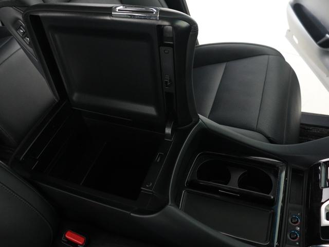アルファード ２．５Ｓ　Ｃパッケージ　（禁煙車）（黒革電動シート）（サンルーフ）（ディスプレイオーディオ）（後席モニター）（プリクラッシュ／レーダークルーズ／ＬＴＡ）シートヒーター＆ベンチレーション　両側電動スライド　クリアランスソナー（23枚目）