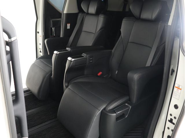 ヴェルファイア ２．５Ｚ　Ｇエディション　（禁煙車）（モデリスタカスタム）（黒革電動シート）（純正１０インチナビ）（後席モニター）プリクラッシュ　レーダークルーズ　ＬＴＡ　シートヒーター＆ベンチレーション　パワーバックドア　両側電動スライド（23枚目）