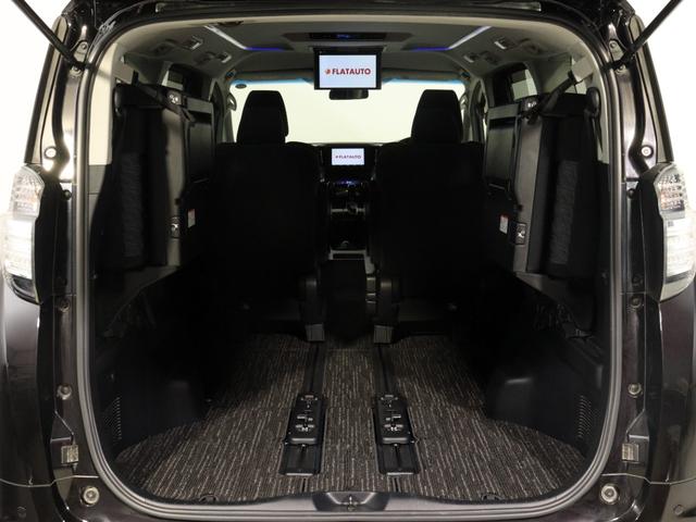 ヴェルファイア ２．５Ｚ　（禁煙車）（純正９型ナビ）（後席モニタ）（フルセグＴＶ）（両側電動ドア）Ｂｌｕｅｔｏｏｔｈ　バックカメラ　クリアランスソナー　オットマン　フルフラットシート　ＥＴＣ　ウォークスルー　ＬＥＤヘッドライト（18枚目）