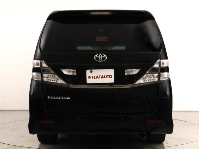 ヴェルファイア ２．４Ｚ　プラチナセレクションＩＩ　（禁煙）（ＡＬＰＩＮＥ製８インチナビ）（後席モニター）（特別仕様車）（パワーバックドア）（グリルカスタム）シートカバー装着　両側電動スライド　バックカメラ　クリアランスソナー　ローダウン　社外１９ＡＷ（10枚目）