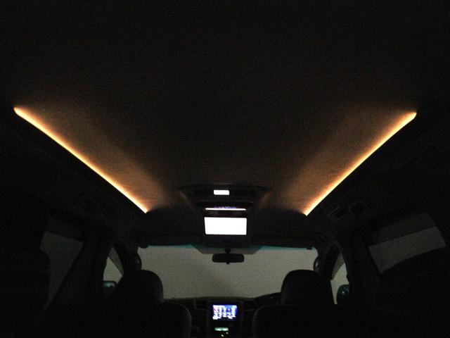 ヴェルファイア ２．４Ｚ　プラチナセレクションＩＩ　（禁煙）（ＡＬＰＩＮＥ製８インチナビ）（後席モニター）（特別仕様車）（パワーバックドア）（グリルカスタム）シートカバー装着　両側電動スライド　バックカメラ　クリアランスソナー　ローダウン　社外１９ＡＷ（14枚目）