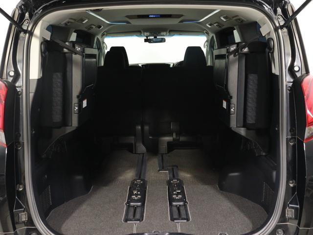 アルファード 2.5S (禁煙車)(希少8人乗りシートモデル)(Bluetooth接続対応ナビ)(バックカメラ)両側電動スライド フルセグTV フルフラット クリアランスソナー スマートキー プッシュスタート ETC(17枚目)