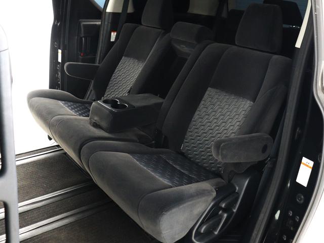 アルファード 2.5S (禁煙車)(希少8人乗りシートモデル)(Bluetooth接続対応ナビ)(バックカメラ)両側電動スライド フルセグTV フルフラット クリアランスソナー スマートキー プッシュスタート ETC(22枚目)
