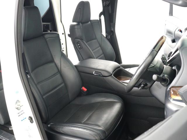 ヴェルファイアハイブリッド エグゼクティブラウンジ　（禁煙）（サンルーフ）（黒革電動シート）（ＪＢＬサウンド）（全方向カメラ）（リアエンターシステム）プリクラッシュ　レーダークルーズ　パワーバックドア　両側電動スライド　ＥＴＣ　フルセグ　シートヒーター（22枚目）