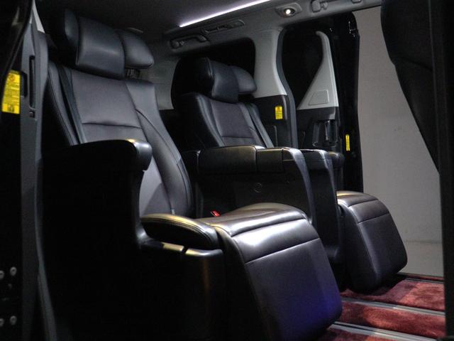 ヴェルファイアハイブリッド ZR プレミアムシートエディション (プレミアムサウンド)(サンルーフ)(黒本革電動エアシート)(TRDエアロカスタム)(ローダウン19インチカスタム)シートメモリ&ヒーター パワーバックドア 両側電動ドア ETC クルコン 後席モニタ(23枚目)