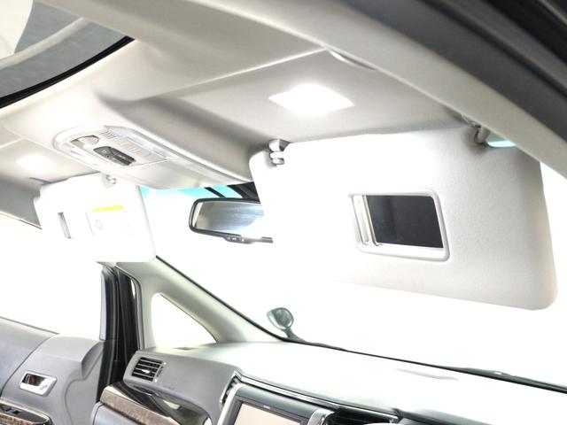 ヴェルファイアハイブリッド ZR プレミアムシートエディション (プレミアムサウンド)(サンルーフ)(黒本革電動エアシート)(TRDエアロカスタム)(ローダウン19インチカスタム)シートメモリ&ヒーター パワーバックドア 両側電動ドア ETC クルコン 後席モニタ(35枚目)