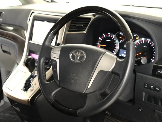 アルファード ２４０Ｓ　プライムセレクションＩＩ　タイプゴールド　（禁煙車）（ワンオーナー）（ＡＬＰＩＮＥ製８インチナビ）（後席モニター）（特別仕様車）フルセグ地デジＴＶ　バックカメラ　パワーバックドア　両側電動スライドドア　ＥＴＣ　オットマン　クリアランスソナー（29枚目）