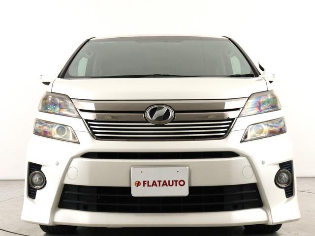 ヴェルファイア ２．４Ｚ　ゴールデンアイズＩＩ　（禁煙車）（特別仕様車）（純正８インチナビ）（後席モニター）（Ｂｌｕｅｔｏｏｔｈ接続）（ハーフレザーシート）クルコン　パワーバックドア　両側電動スライド　クリアランスソナー　オットマン　フルフラット（7枚目）