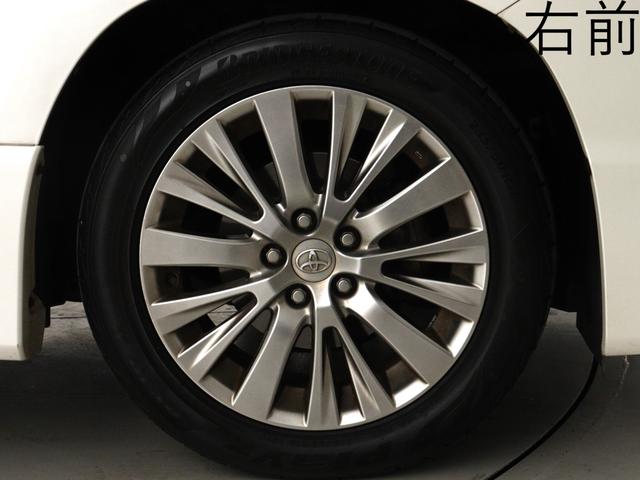 ヴェルファイア ２．４Ｚ　ゴールデンアイズＩＩ　（禁煙車）（特別仕様車）（純正８インチナビ）（後席モニター）（Ｂｌｕｅｔｏｏｔｈ接続）（ハーフレザーシート）クルコン　パワーバックドア　両側電動スライド　クリアランスソナー　オットマン　フルフラット（12枚目）