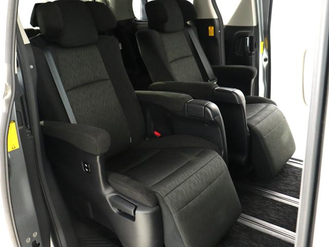 TOYOTA ALPHARD 240S C PACKAGE