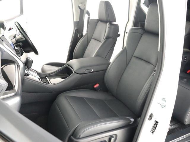 アルファード ２．５Ｓ　Ｃパッケージ　（禁煙車）（ワンオーナー）（３眼ヘッドライト）（ディスプレイオーディオ）（後席モニター）（黒革電動シート）パワーバックドア　両側電動スライド　ＥＴＣ　フルセグ　衝突軽減　レーダークルーズ　バックカメラ（21枚目）