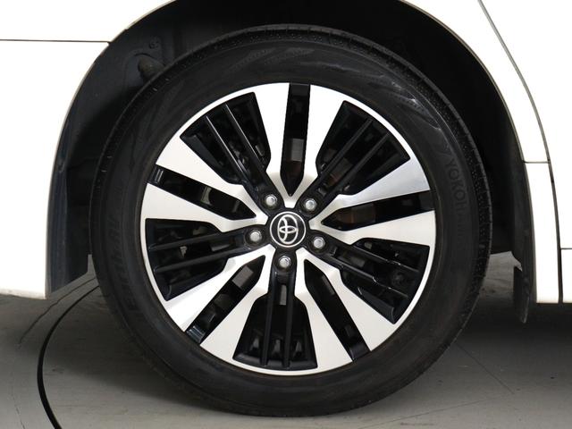 アルファード 2.5S Cパッケージ (禁煙車)(サンルーフ)(3眼ヘッドライト)(黒革電動シート)(ディスプレイオーディオ)(後席モニター)両側電動スライド バックカメラ ETC プリクラッシュ レーダークルーズ ベンチレーションシート(13枚目)