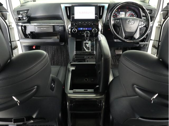アルファード 2.5S Cパッケージ (禁煙車)(サンルーフ)(3眼ヘッドライト)(黒革電動シート)(ディスプレイオーディオ)(後席モニター)両側電動スライド バックカメラ ETC プリクラッシュ レーダークルーズ ベンチレーションシート(26枚目)