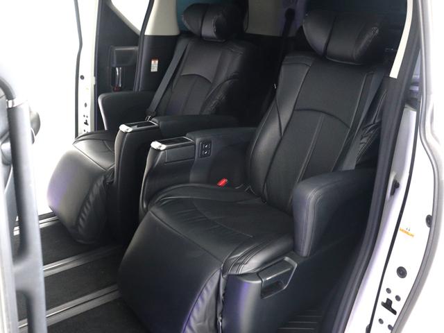 アルファード ２．５Ｓ　Ｃパッケージ　（禁煙車）（後期３眼ヘッドライト仕様）（サンルーフ）（ＡＬＰＩＮＥ製１１インチナビ）（後席モニター）（モデリスタエアロ）（黒革調シートカバー）電動シート　シートメモリー　両側電動スライドドア　ＥＴＣ（5枚目）