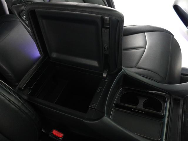 アルファード ２．５Ｓ　Ｃパッケージ　（禁煙車）（後期３眼ヘッドライト仕様）（サンルーフ）（ＡＬＰＩＮＥ製１１インチナビ）（後席モニター）（モデリスタエアロ）（黒革調シートカバー）電動シート　シートメモリー　両側電動スライドドア　ＥＴＣ（27枚目）