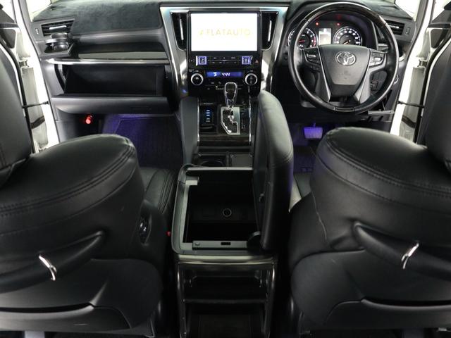 アルファード ２．５Ｓ　Ｃパッケージ　（禁煙車）（後期３眼ヘッドライト仕様）（サンルーフ）（ＡＬＰＩＮＥ製１１インチナビ）（後席モニター）（モデリスタエアロ）（黒革調シートカバー）電動シート　シートメモリー　両側電動スライドドア　ＥＴＣ（29枚目）