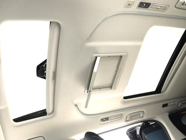 アルファード ２．５Ｓ　Ｃパッケージ　（ワンオーナー）（禁煙車）（サンルーフ）（ディスプレイオーディオ）（後席モニター）（３眼ヘッドライト）（黒革電動シート）ベンチレーション　シートメモリー　フルセグ　バックカメラ　両側電動ドア　ＥＴＣ（2枚目）