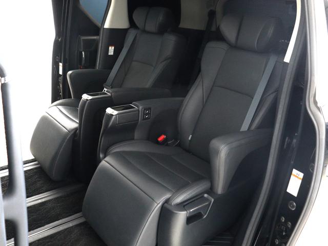 アルファード ２．５Ｓ　Ｃパッケージ　（ワンオーナー）（禁煙車）（サンルーフ）（ディスプレイオーディオ）（後席モニター）（３眼ヘッドライト）（黒革電動シート）ベンチレーション　シートメモリー　フルセグ　バックカメラ　両側電動ドア　ＥＴＣ（19枚目）