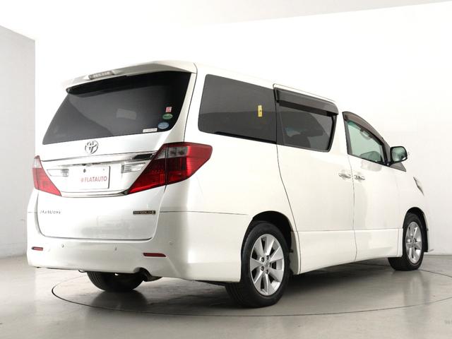 アルファード ２４０Ｓ　タイプゴールドＩＩ　（禁煙車）（プレミアムサウンド）（リアエンターシステム）（全周囲カメラ）（特別仕様車）ハーフレザー　両側電動スライドドア　パワーバックドア　クルコン　ＥＴＣ　フルセグ　Ｂｌｕｅｔｏｏｔｈ　バックカメラ（11枚目）