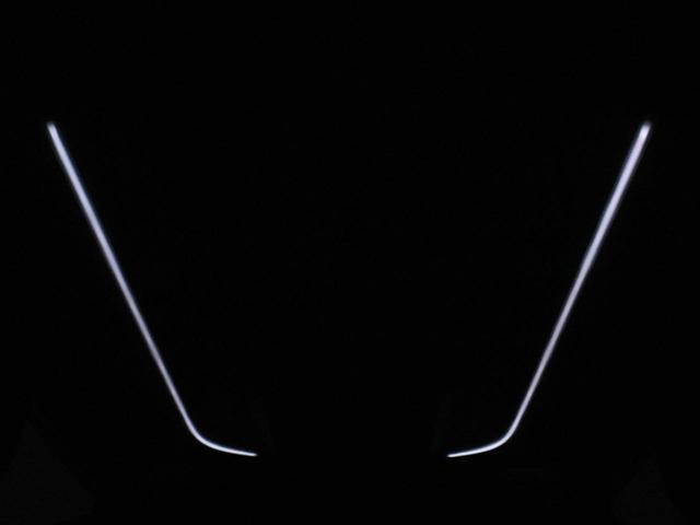 アルファード ２．５Ｓ　Ｃパッケージ　（禁煙車）（黒革電動シート）（９インチナビ）（後席モニター）（シートヒーター＆ベンチレーション）（プリクラッシュ／レーダークルーズ／ＬＴＡ）両側電動スライドドア　パワーバックドア　クルコン　ＥＴＣ（14枚目）