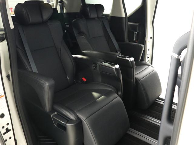 アルファード 2.5S Cパッケージ (禁煙車)(純正10インチナビ)(後席モニター)Bluetooth接続 フルセグ バックカメラ黒革電動シート シートヒーター&ベンチレーション プリクラッシュ レーダークルーズ LTA(17枚目)