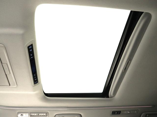 アルファード ２．５Ｓ　Ｃパッケージ　（禁煙車）（サンルーフ）（モデリスタエアロ）（３眼ヘッドライト）（黒革電動シート）（ディスプレイオーディオ）（後席モニター）両側電動スライドドア　ベンチレーションシート　衝突軽減　レーダークルーズ（33枚目）