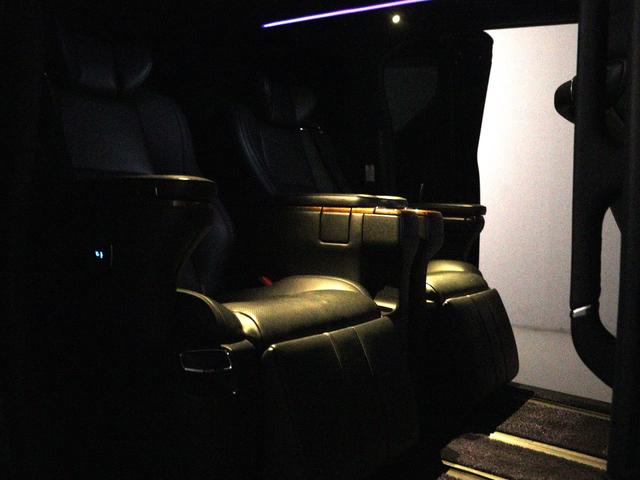 ヴェルファイアハイブリッド エグゼクティブラウンジ　（ワンオーナー）（禁煙車）（サンルーフ）（ＪＢＬサウンド）（黒革電動シート）（リアエンターシステム）（全周囲カメラ）シートメモリー＆ヒーター　パワーバックドア　両側電動スライド　フルセグ　ＥＴＣ（4枚目）