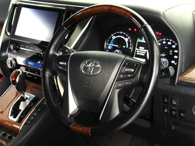 アルファードハイブリッド エグゼクティブラウンジ　（禁煙）（ＪＢＬサウンド）（リアエンターシステム）（黒革電動エアシート）（サンルーフ）（全周囲カメラ）シートメモリー＆ヒーター　パワーバックドア　両側電動ドア　ＥＴＣ　フルセグ　衝突軽減　追従クルコン（38枚目）